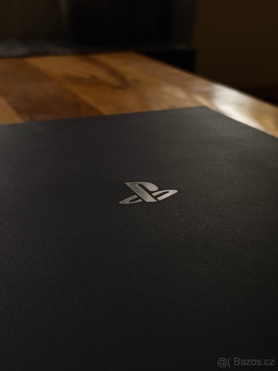 Sony PlaySation 4 Pro - PS4 Pro 1TB - 2