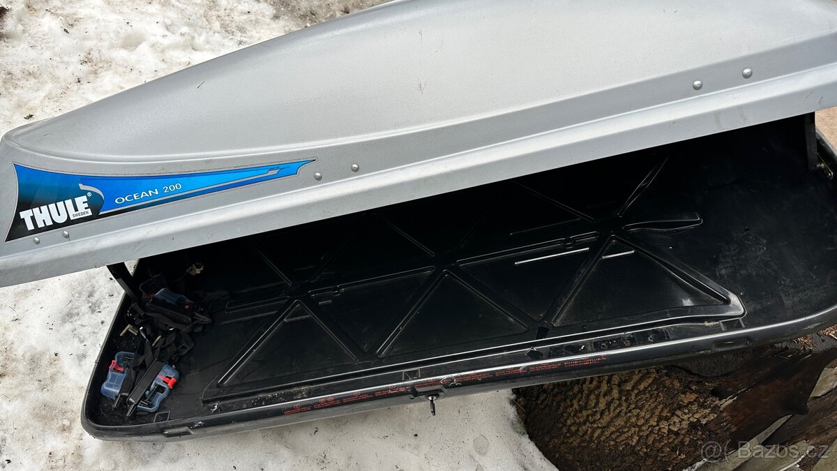 Střešní nosič Thule Ocean 200 - 2