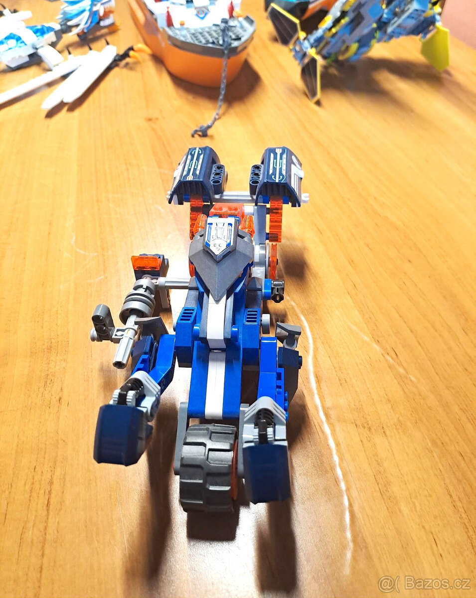 Lego nějaký Vozítko - 2