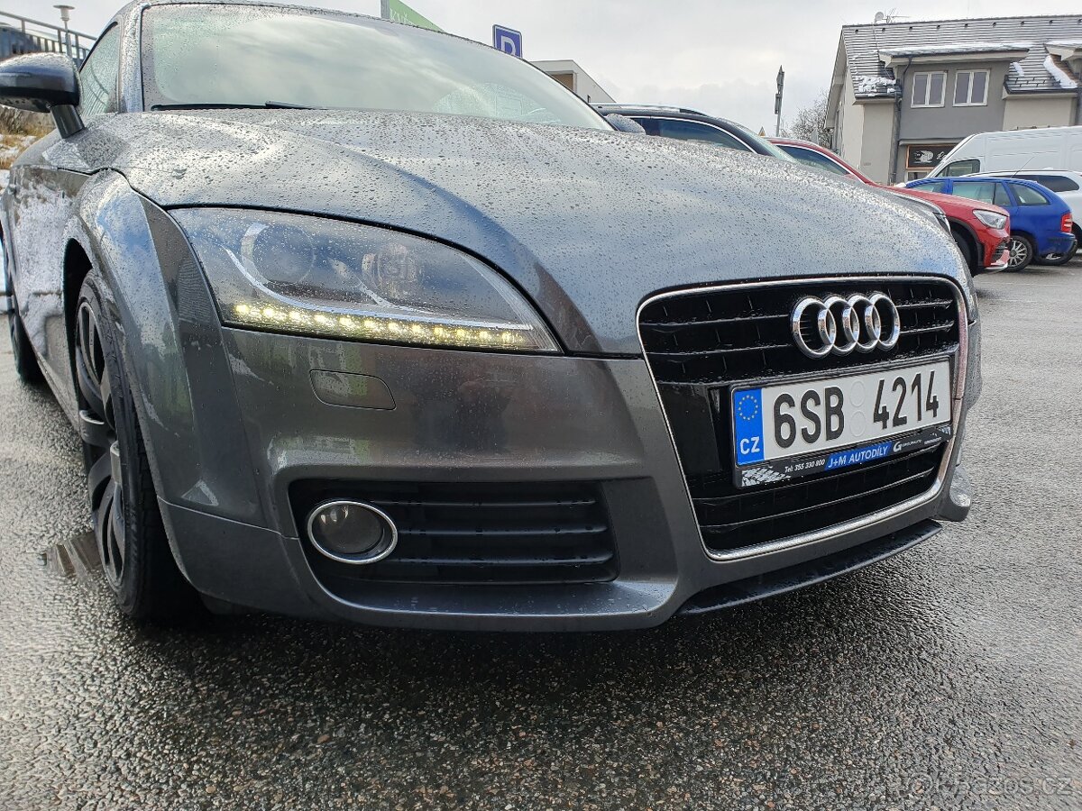 Audi TT 2,0Tfsi 190kW. 2011, S-line - 2