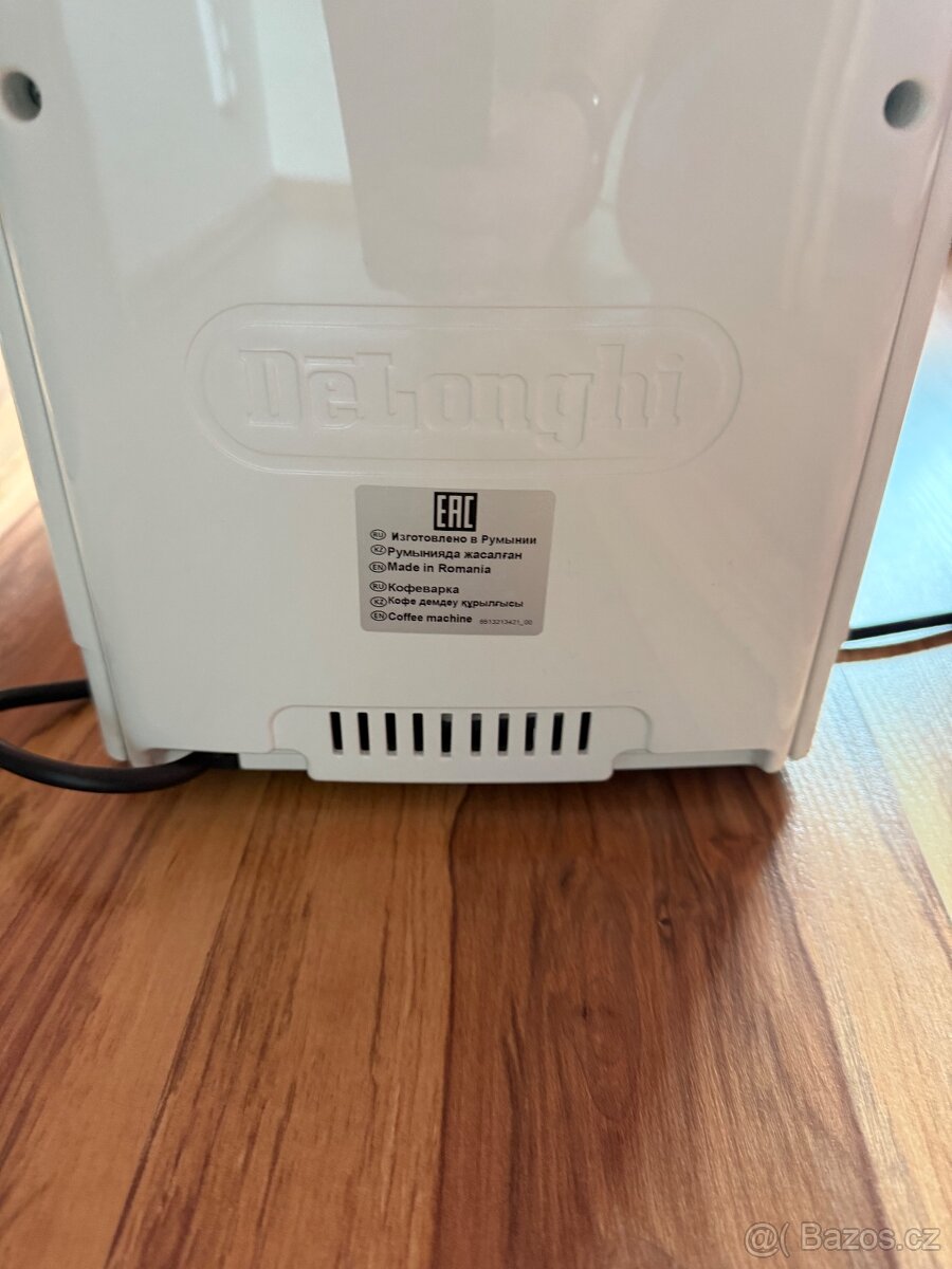 Kavovar delonghi - 2