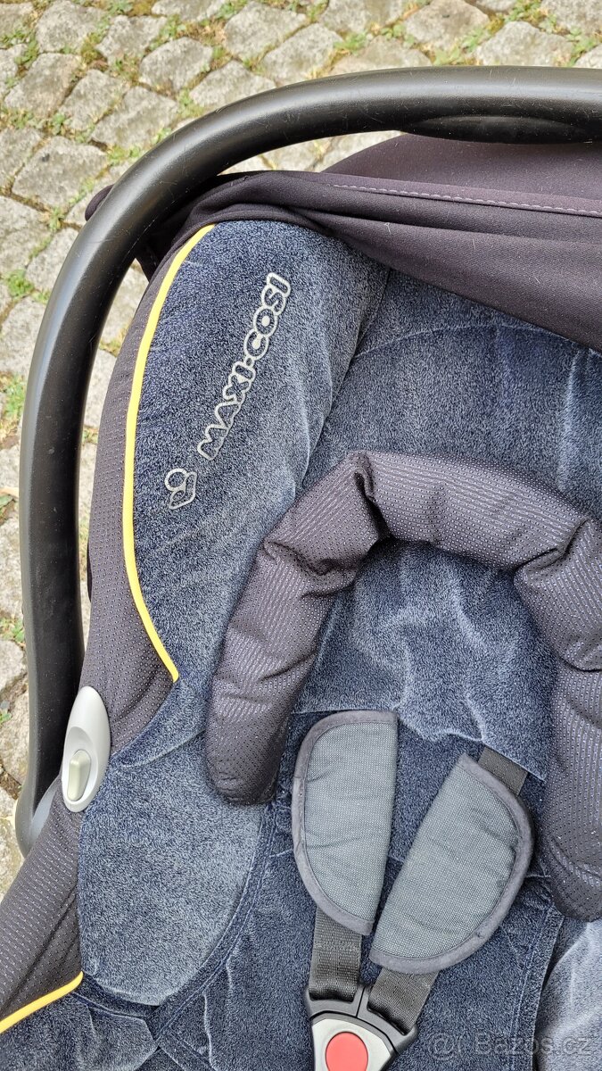 Autosedačka Maxi-Cosi - vajíčko s adaptéry - 2