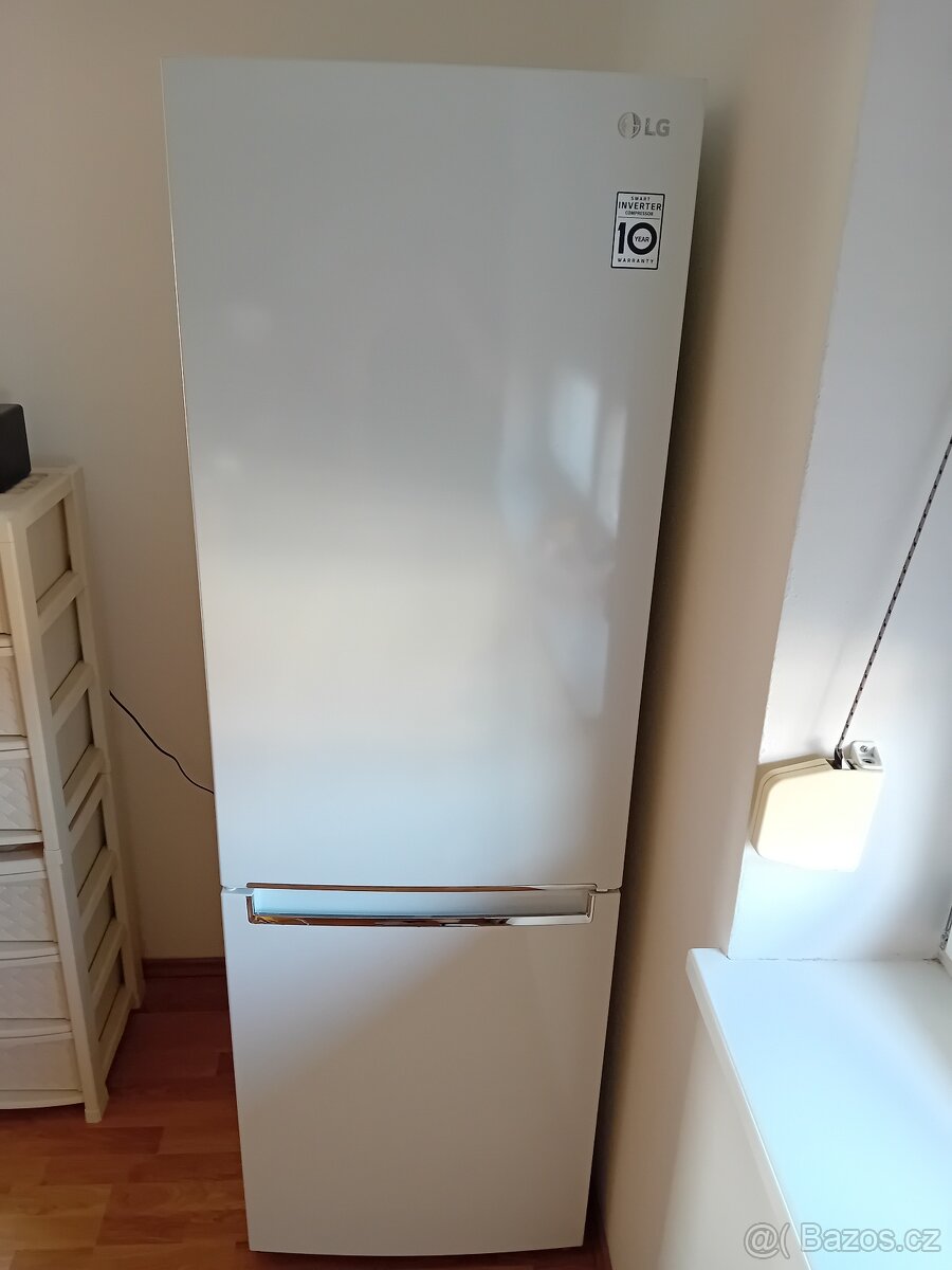 Lednice s mrazákem elektrolux - 2