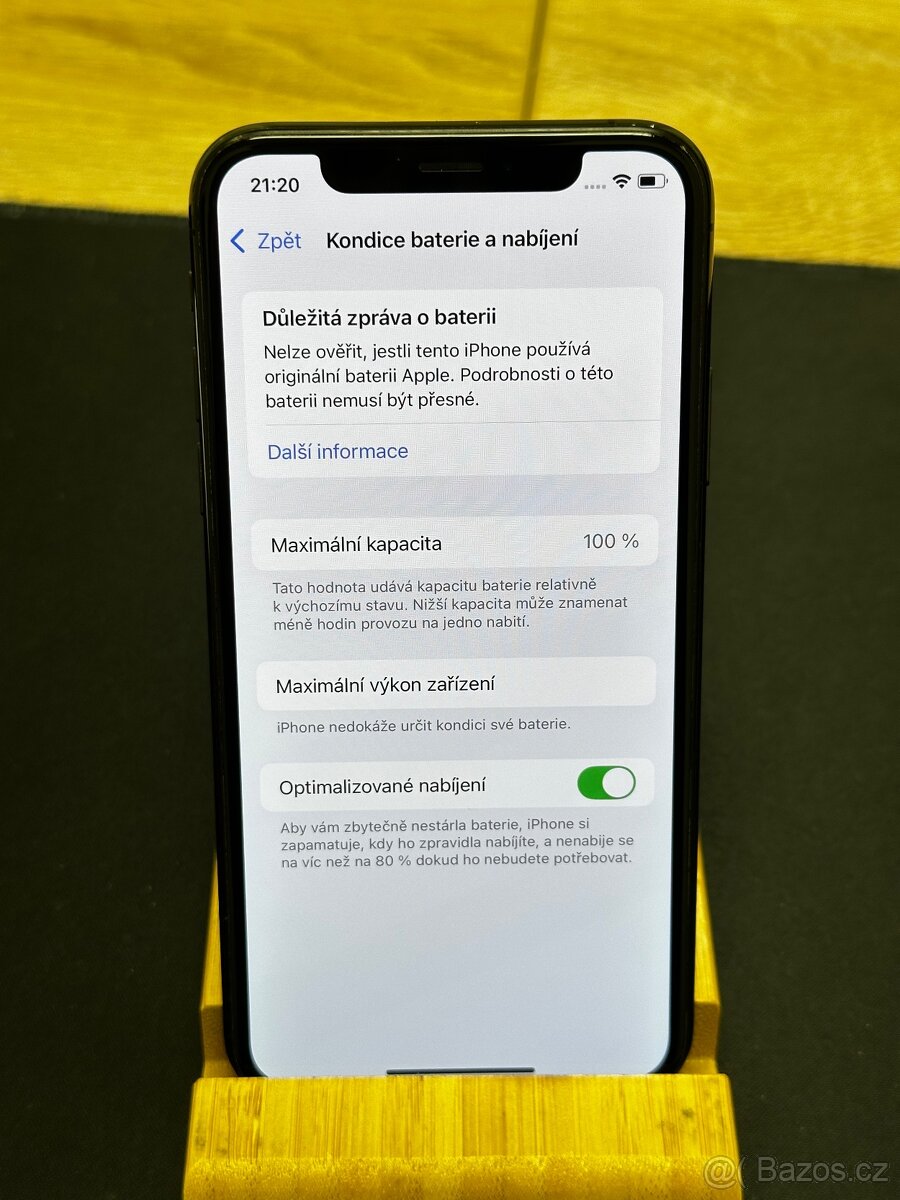 Apple iPhone Xs 256GB Šedý - 2