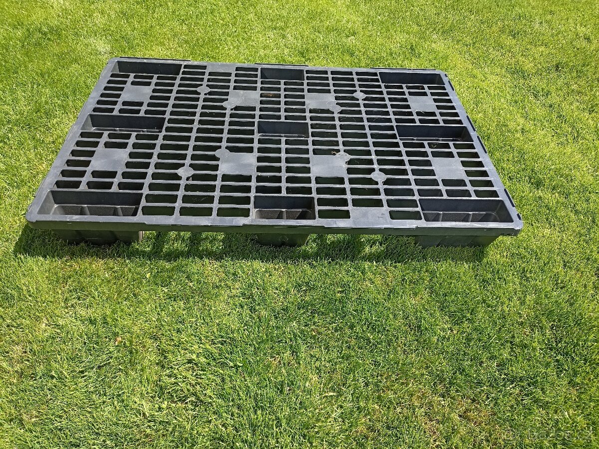 Plastové palety - 2