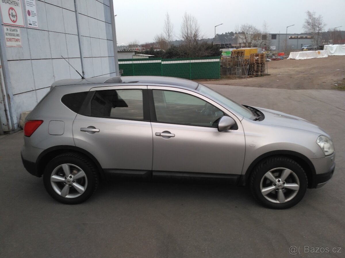 Nissan Qashqai 2,0dci 4x4 r.v.7/2007 - 2