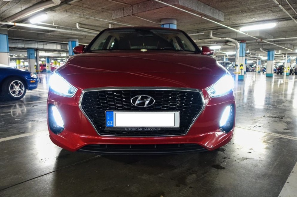 Hyundai i30, 1,6 2018 aut - 2