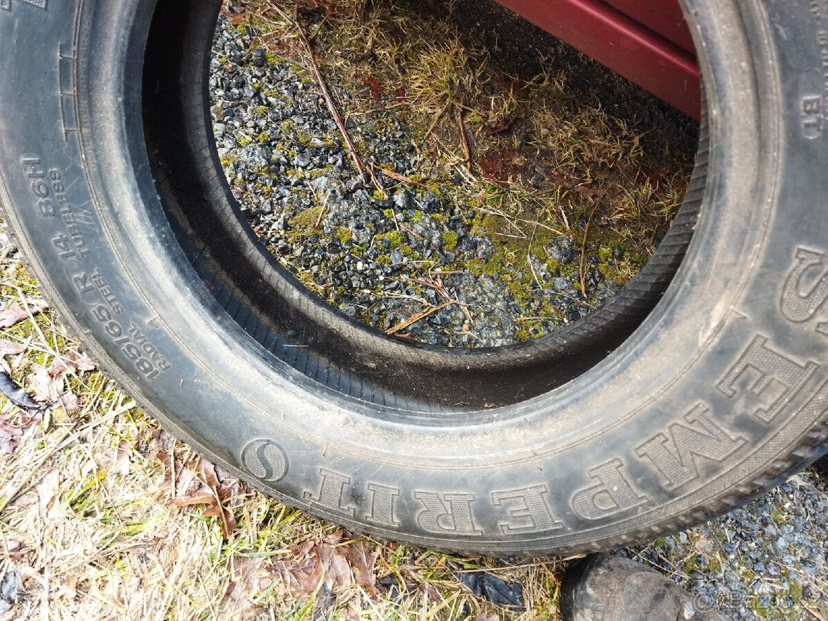 185/65r14 Semperit 4 ks - 2
