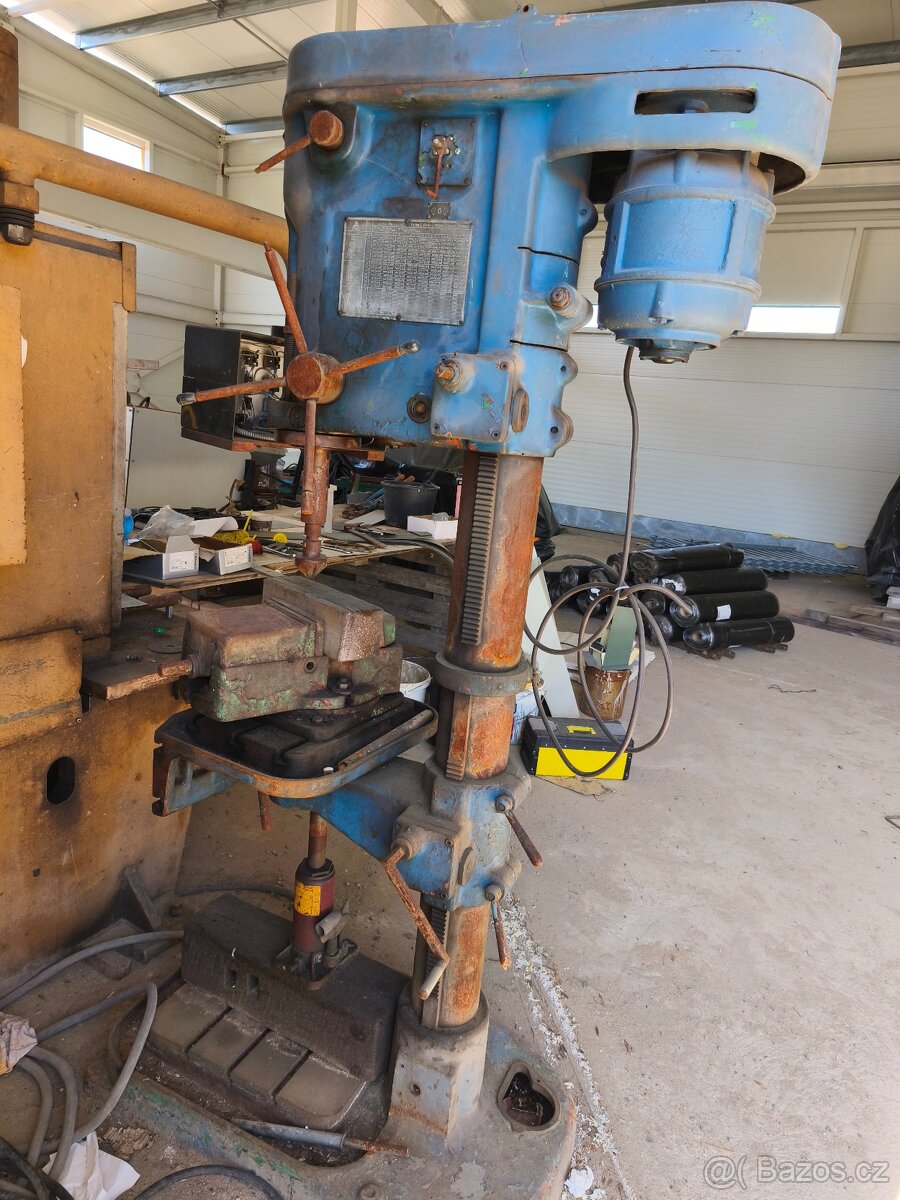 Stojanová vrtačka - 2