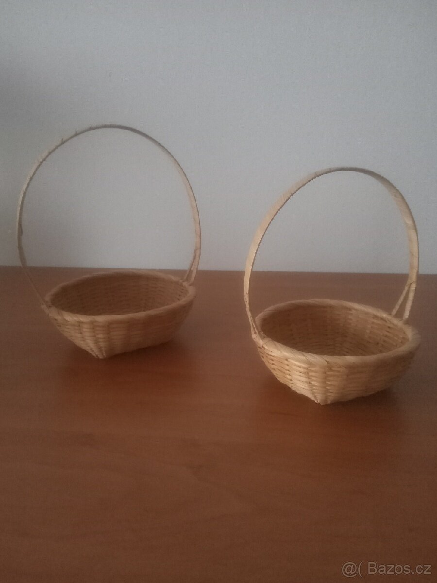 Proutěné košíčky nové - 2