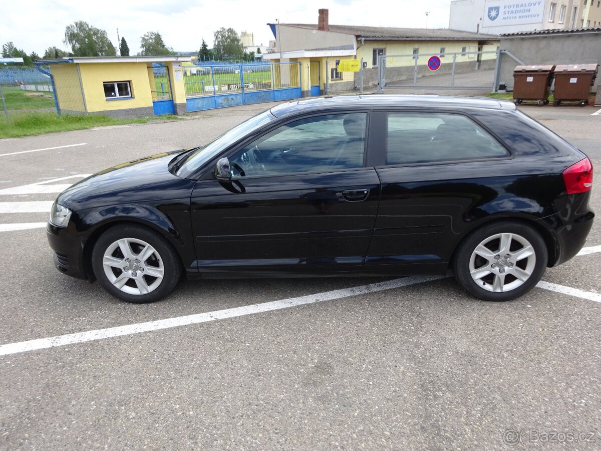 Audi A3 1.6i r.v.2010 (75 kw) stk:1/2027 - 2