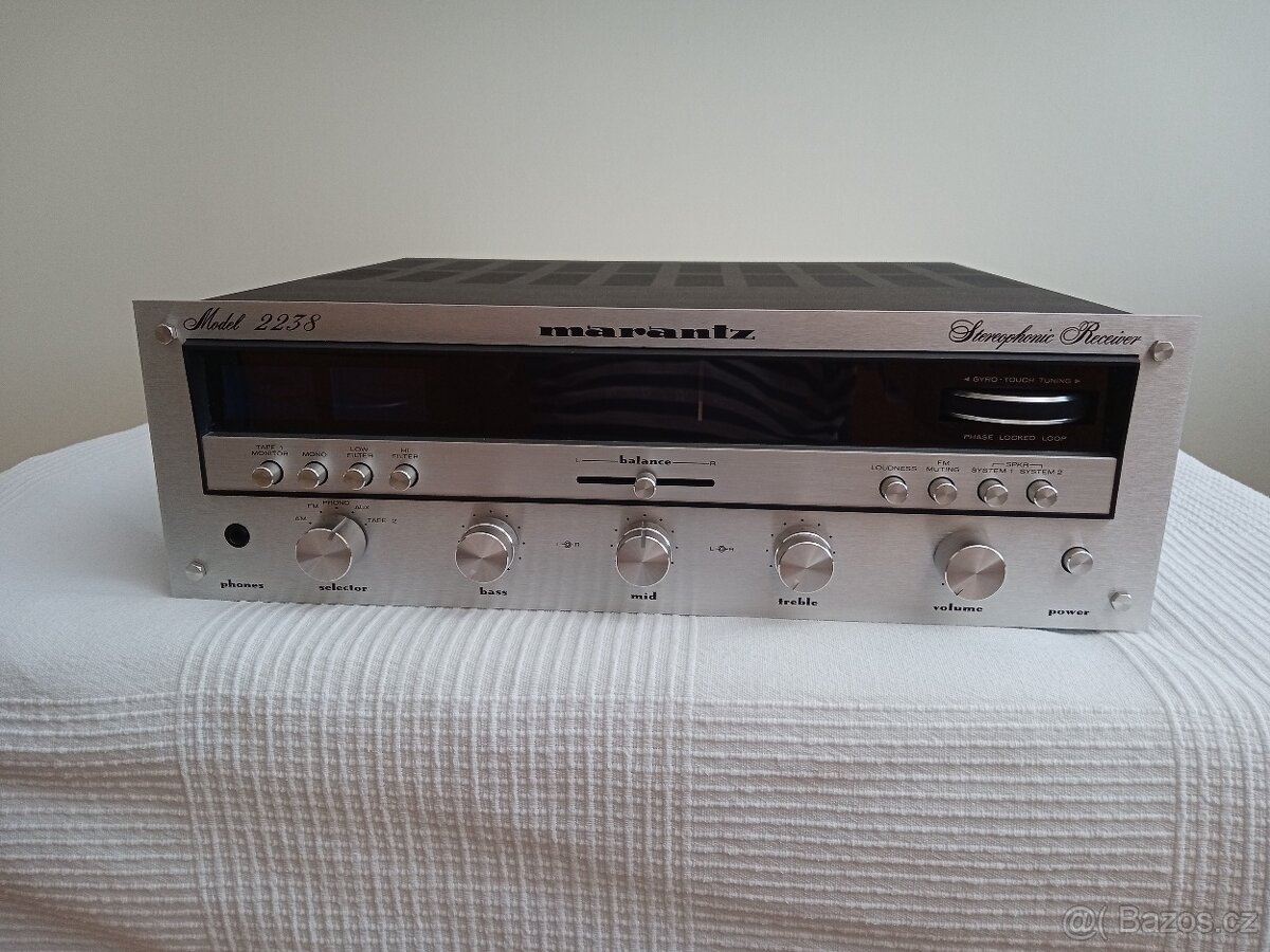 MARANTZ 2238 Receiver Top stav - 2