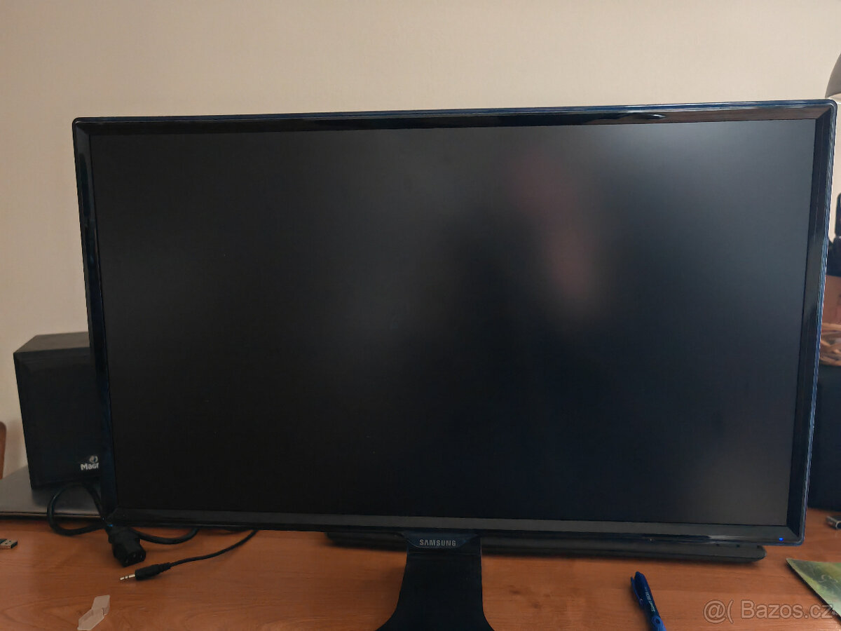 Monitor 24" Samsung S24E390HL - 2