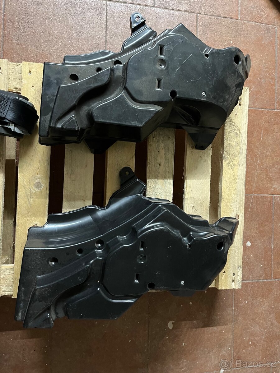 Audi A3 8P Original Subwoofer do zadní bočnice - 2