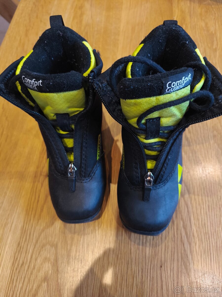 Boty na běžky velikost 30 - 2