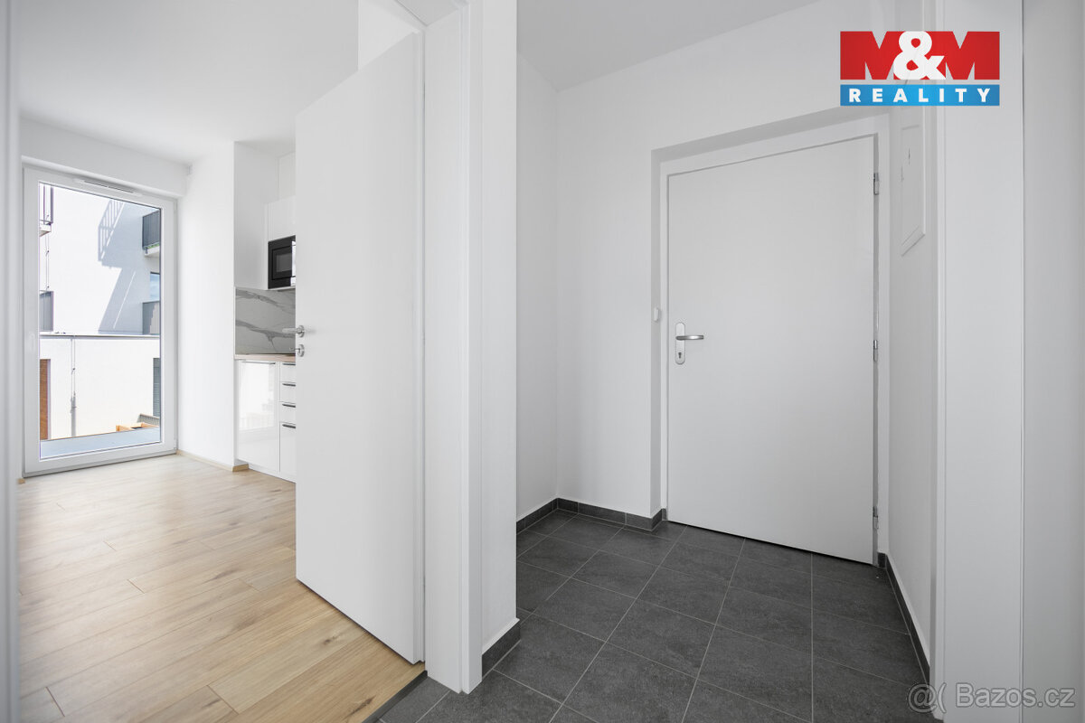 Pronájem bytu 2+kk, 45 m², Plzeň, ul. Safírová - 2