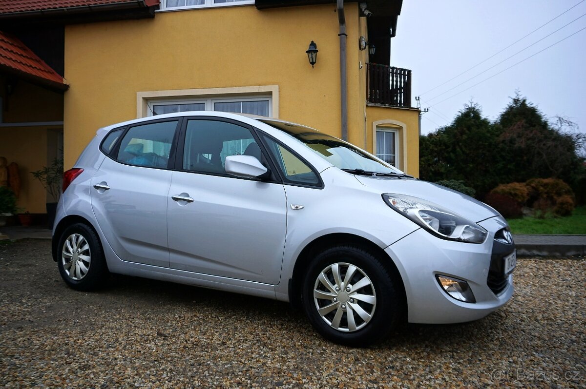 HYUINDAI IX20 1,4 CVVT 66KW 2013 1. MAJITEL 79.500 KM - 2