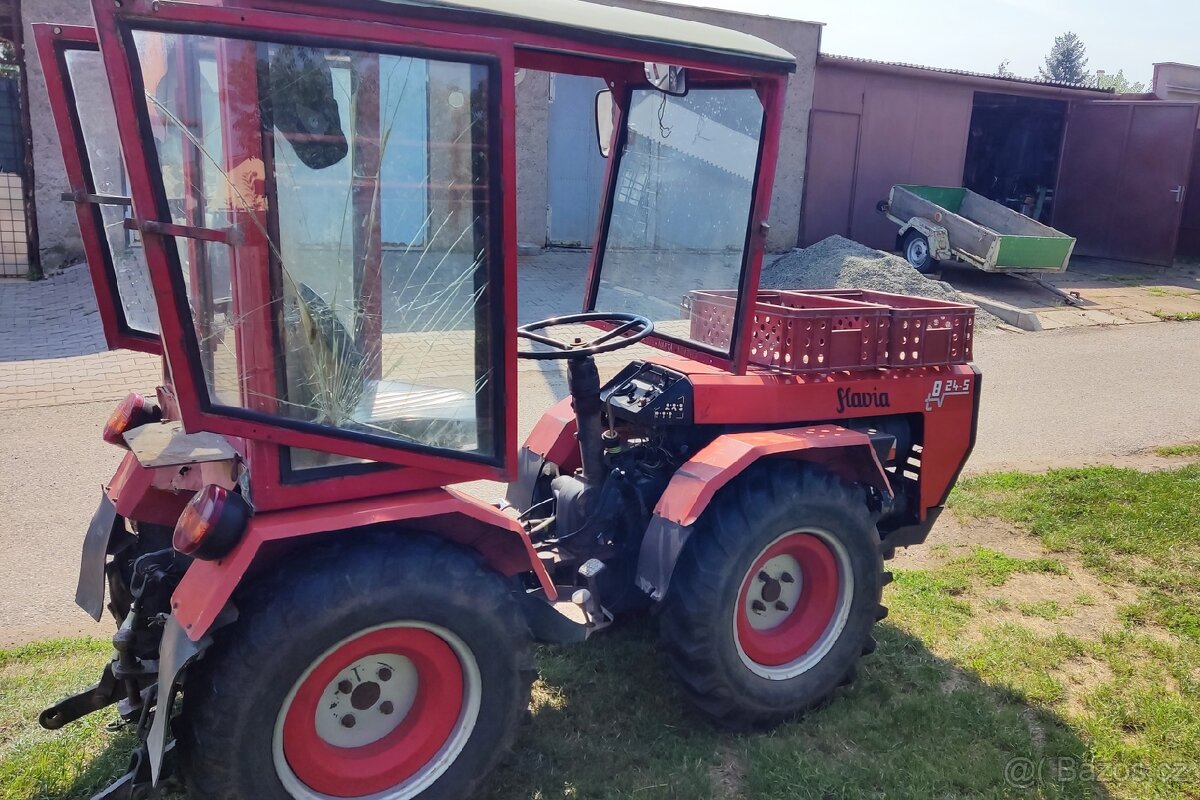 Malotraktor Slavia TV 824-S - 2