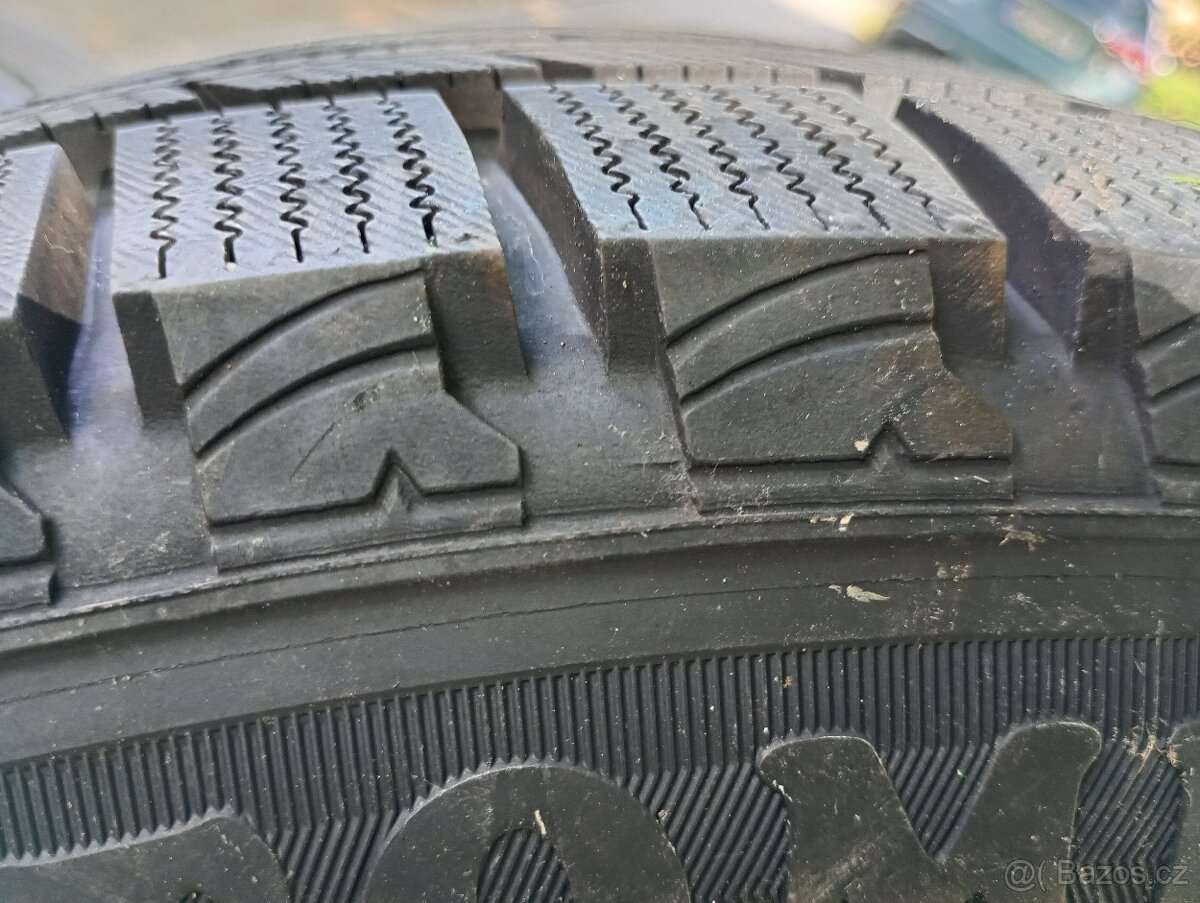 Zimní pneumatiky + disk - 2