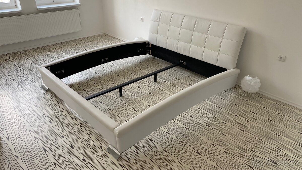 Rám postele 200x180 - 2