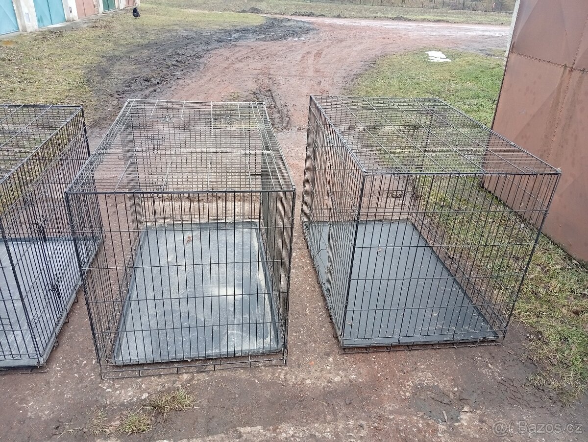 Klece na středního az většího psa. - 2