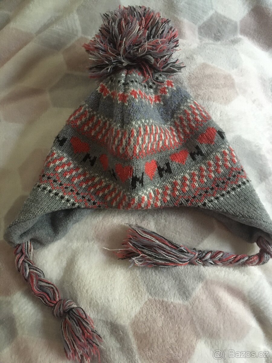 4 ks Dívčí čepice - 2