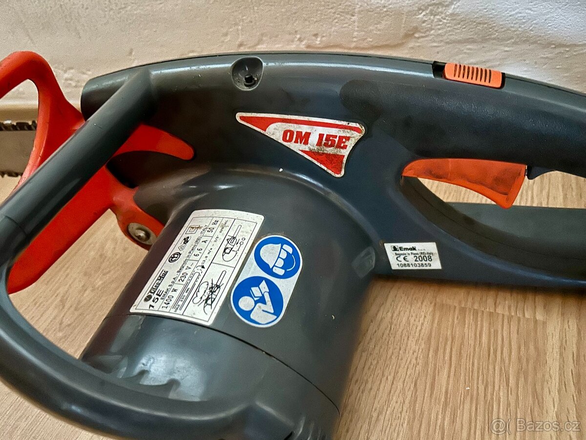 Starší motorová pila Oleo Mac - 2