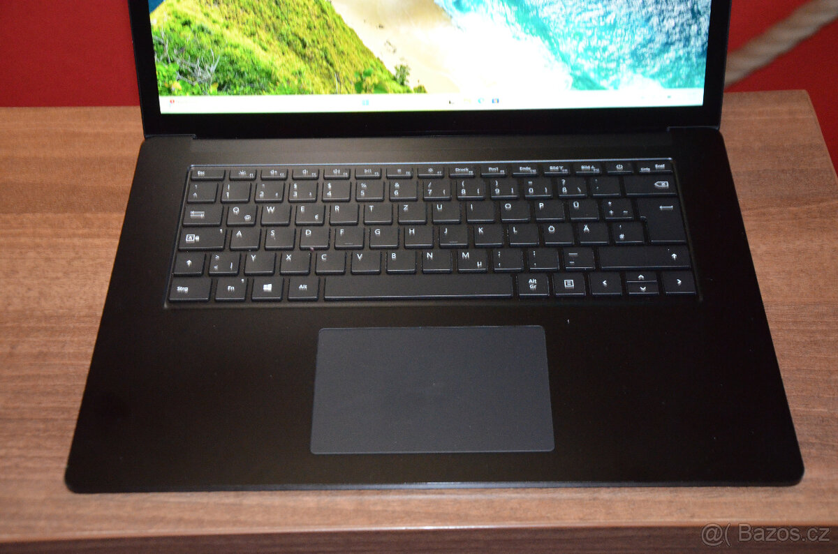 Microsoft Surface Laptop 3 černý i5/8GB/SSD 256GB/dotyk - 2
