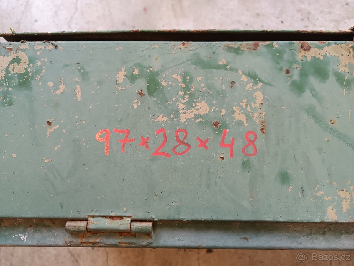 Kastlík, bedna na nářadí vlek, T174 - 2