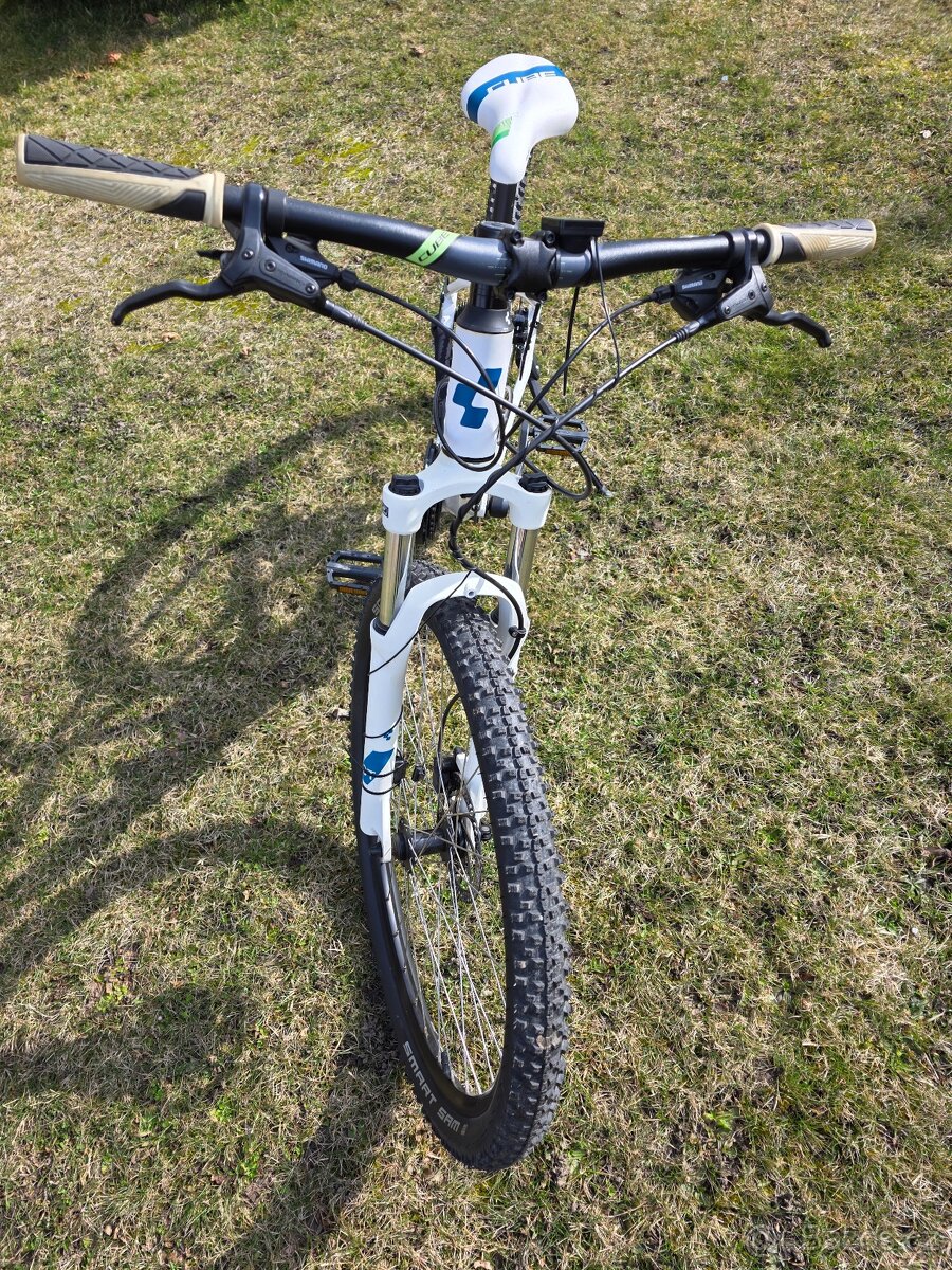 Horské kolo CUBE Access 27,5" - 2