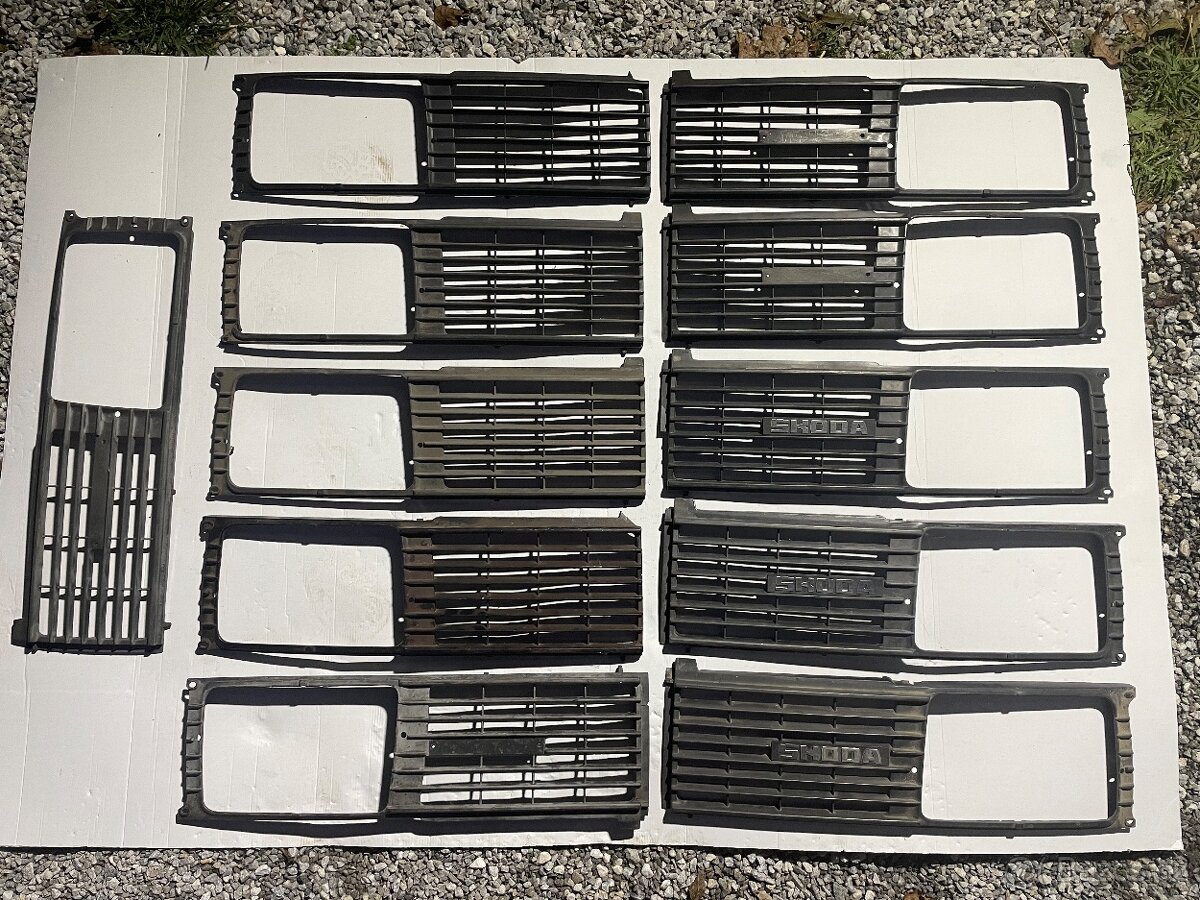 Přední maska - Škoda 120 - 2