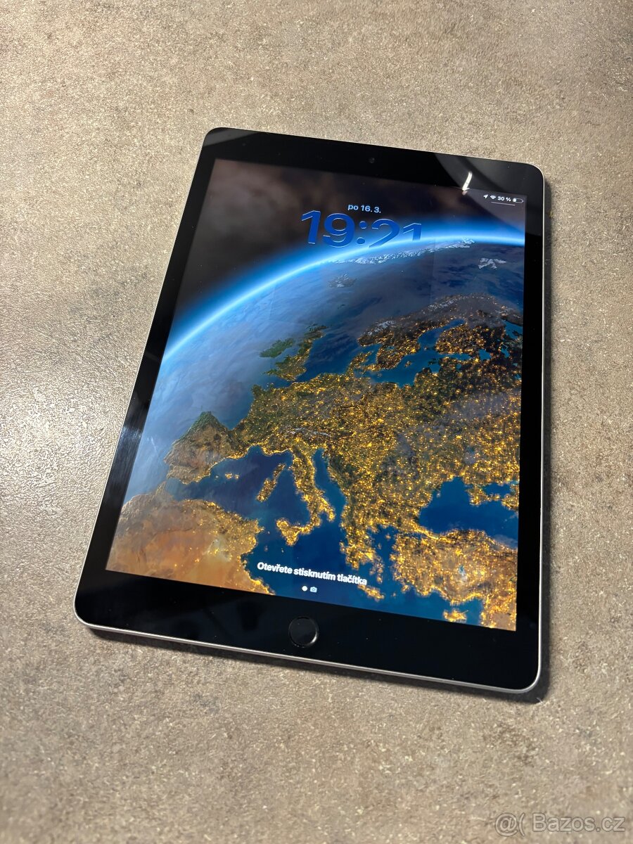 Apple iPad 9. generace (2021) 64 GB Cellular – Silver - 2