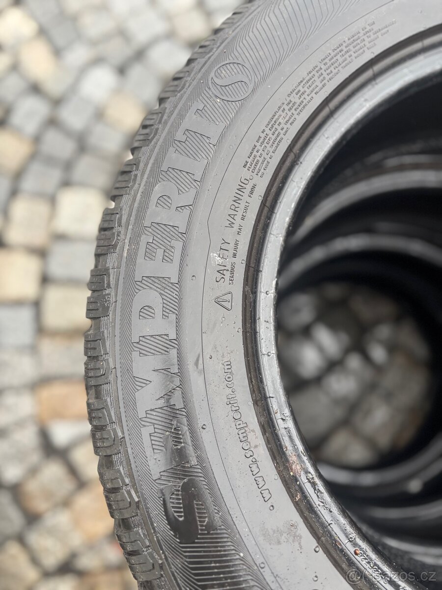 Semperit 215/65 R16 Zimní pneumatiky - 2