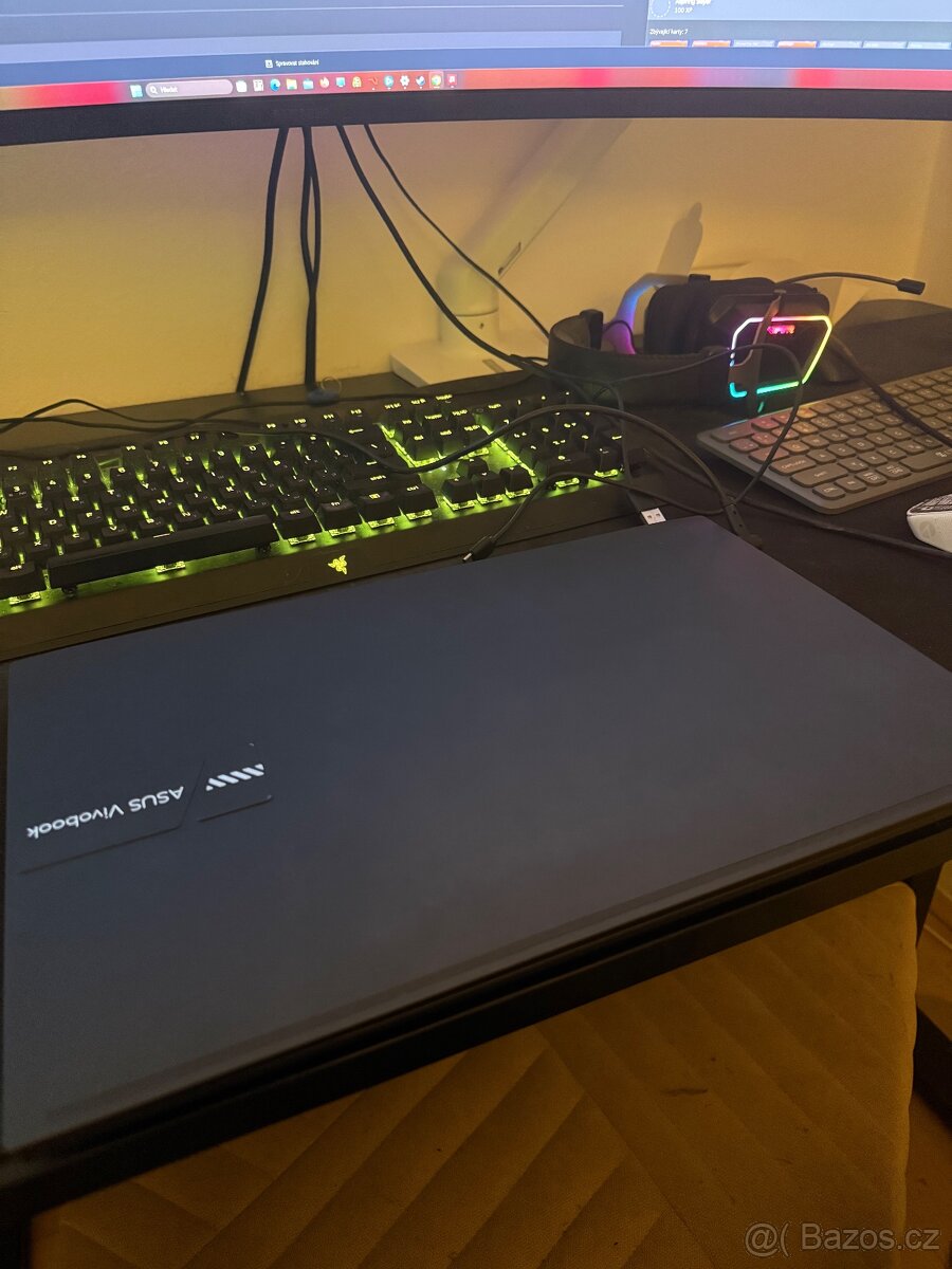 ASUS VivoBook Pro M3500Q - OLED - 2