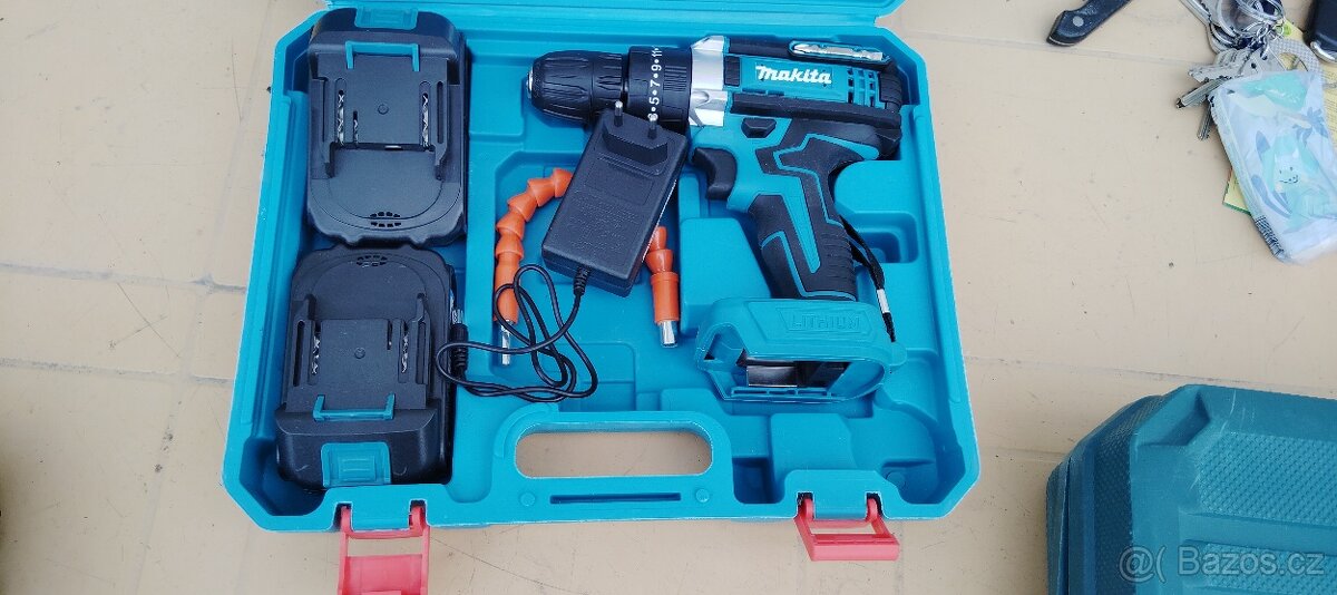 Bourací kladivo a 2x akuvrtačka - 2