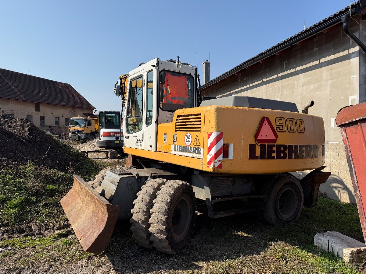 Liebherr A900B Litronic - 2