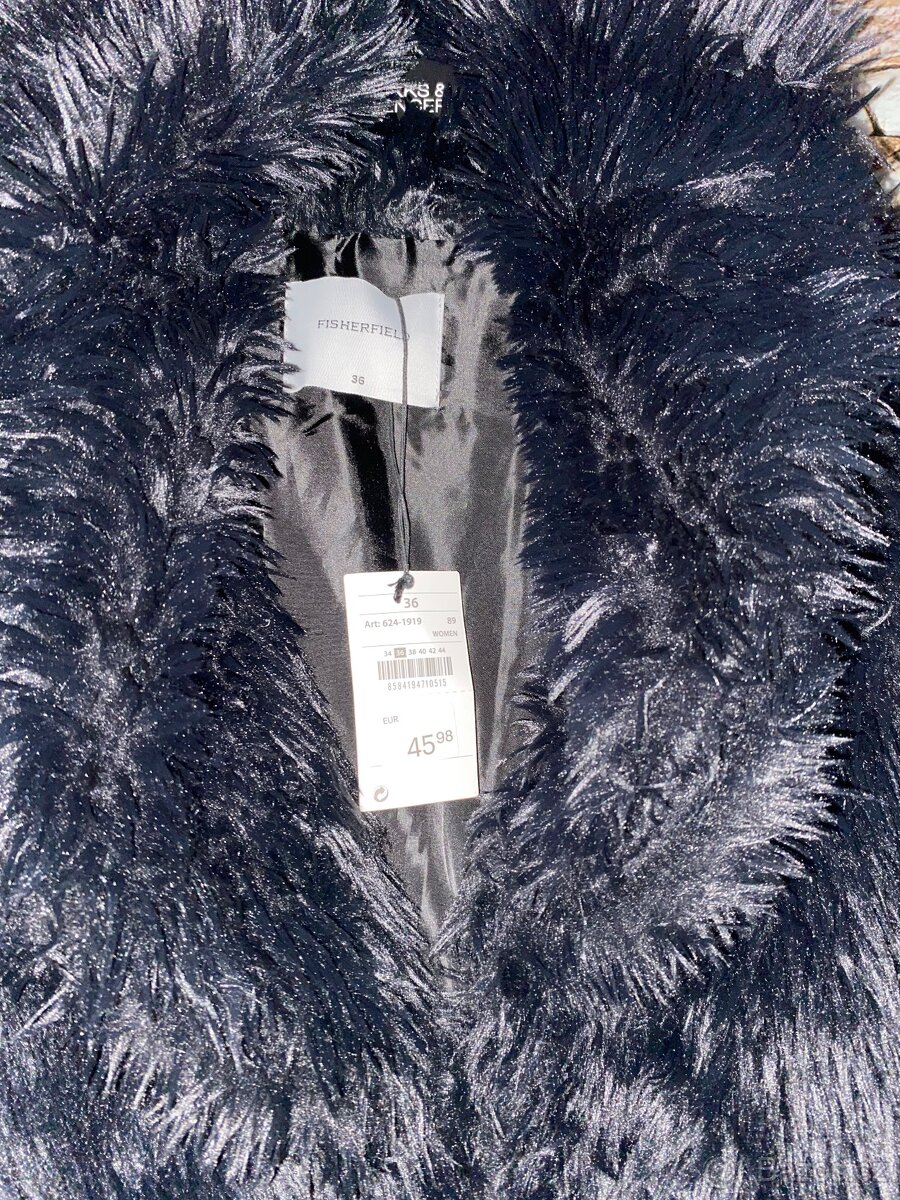 Černÿ kožich Gate-S/36 - 2