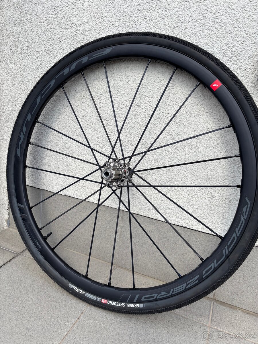 Fulcrum Racing Zero DB - nova Keramicka loziska - 2
