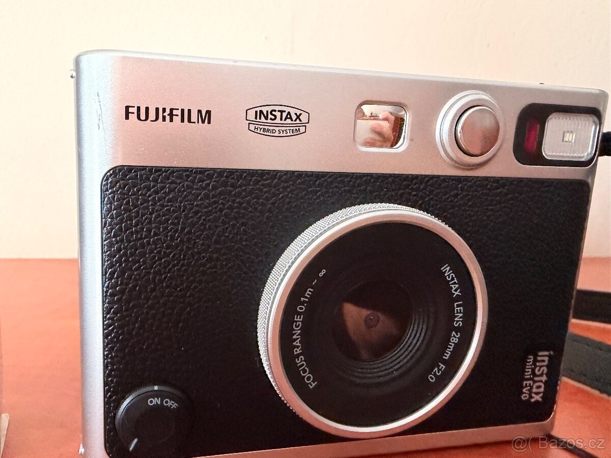 Fujifilm Instax Mini EVO Black - 2