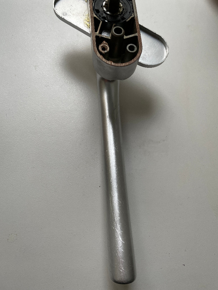 Klika s převodovkou, pro výklopně-posuvné dveře a okna. - 2