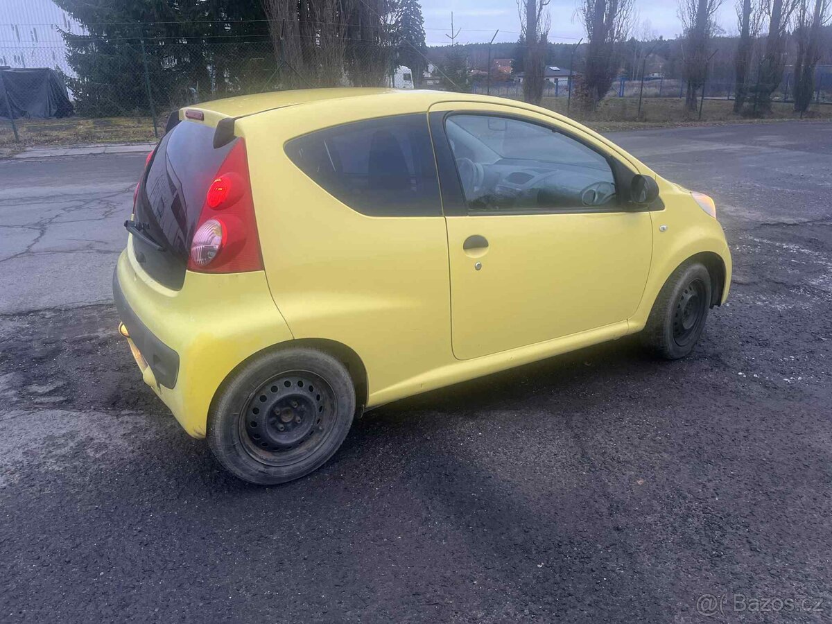 peugeot 107 1.0 50kw - 2