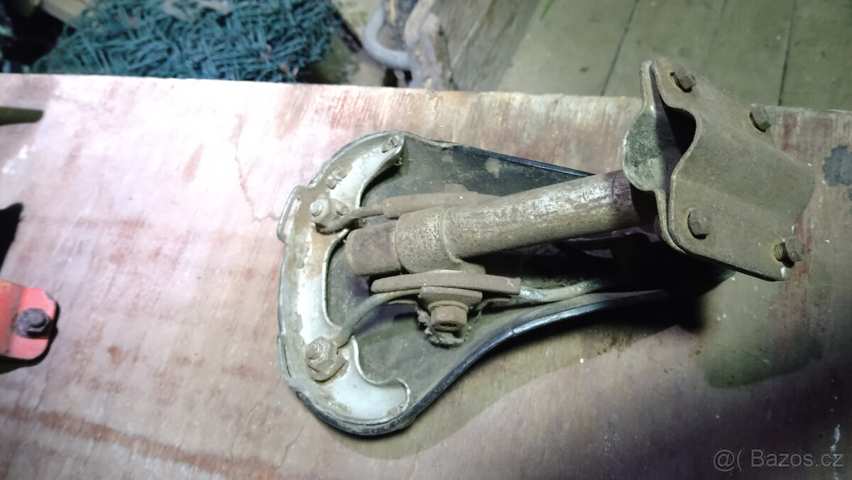 Dětské přídavné sedátko na štangli - 2