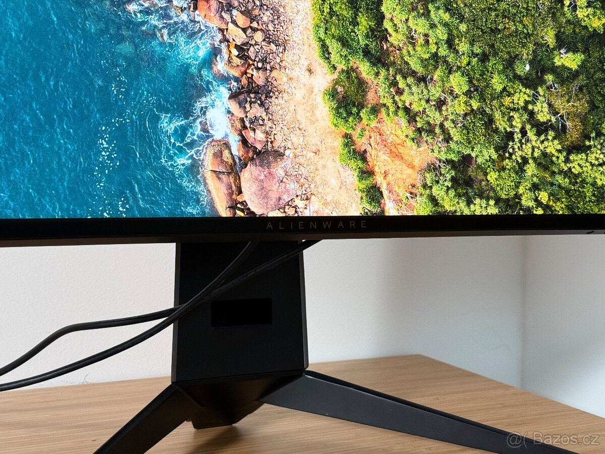 Dell Alienware AW3418DW ultrawide 34" 120Hz monitor - 2