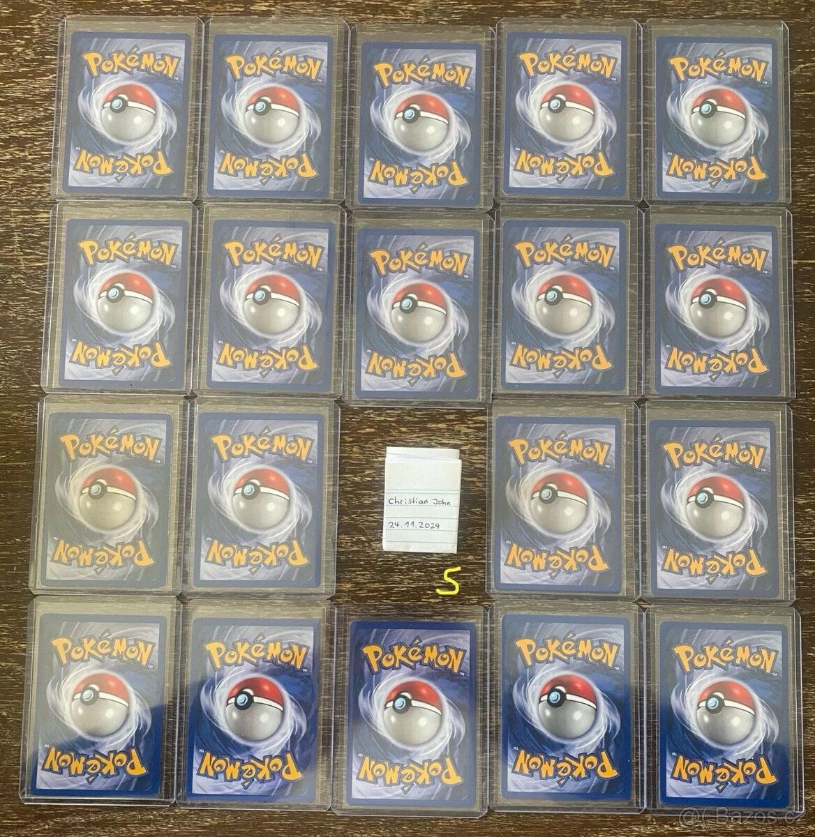 Stará sbírka karet Pokémonů - 2