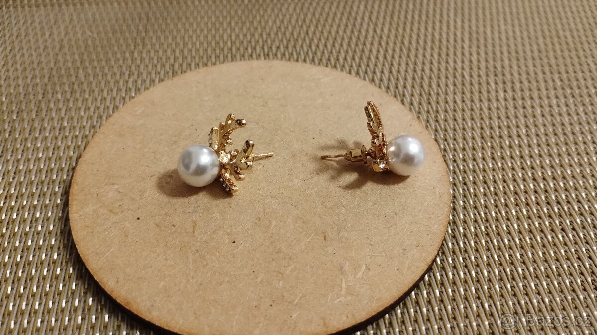 Vánoční náušnice sob s perličkou - 2