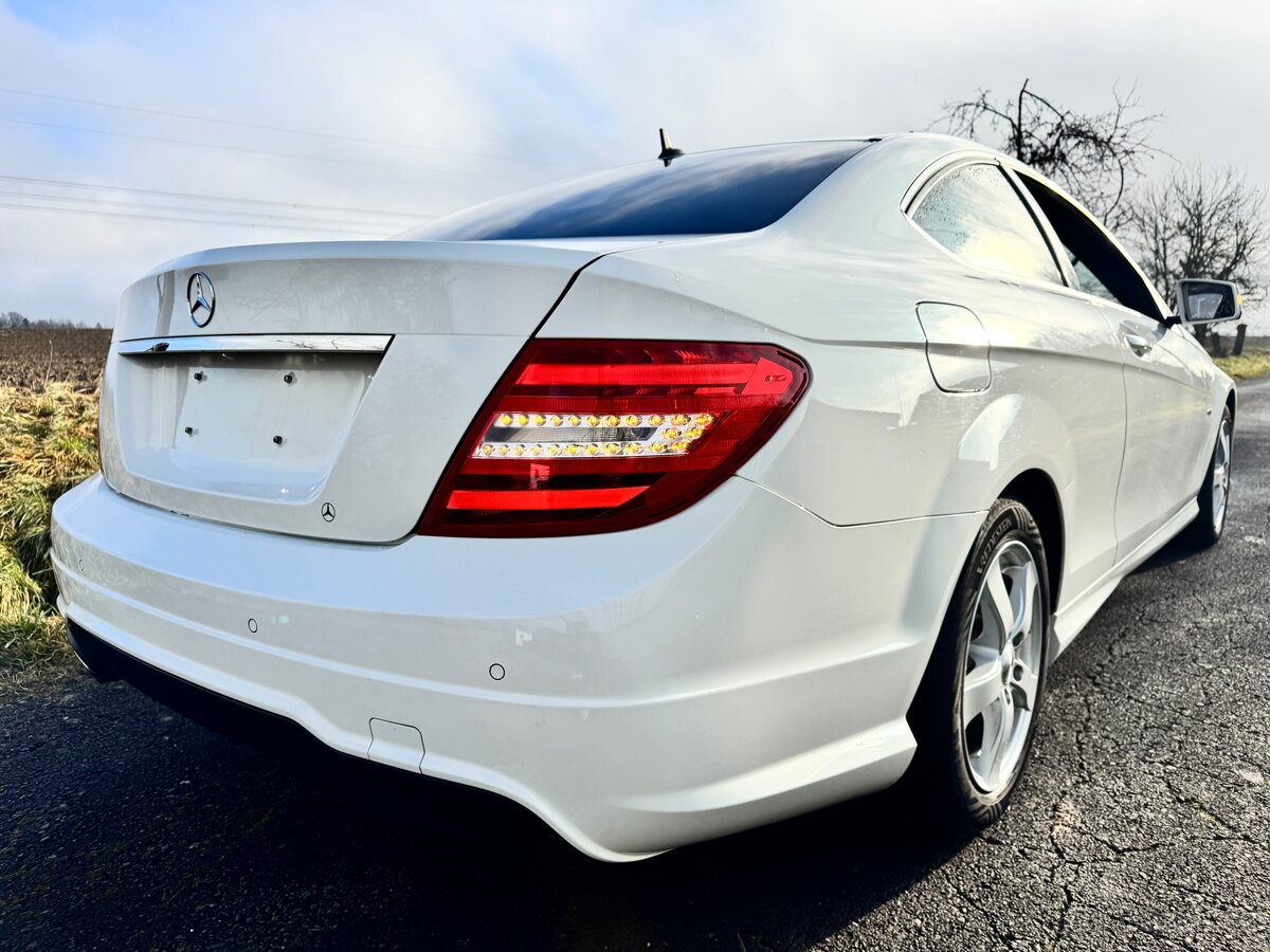 Mercedes-Benz C 220 CDI Coupé (C204) z roku 2012 - 2