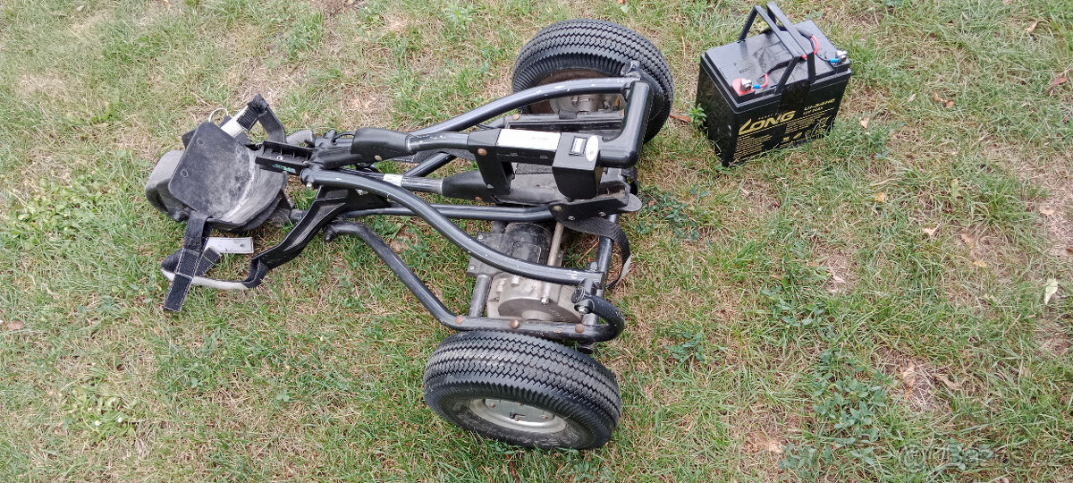 Golfový vozík elektrický - 2