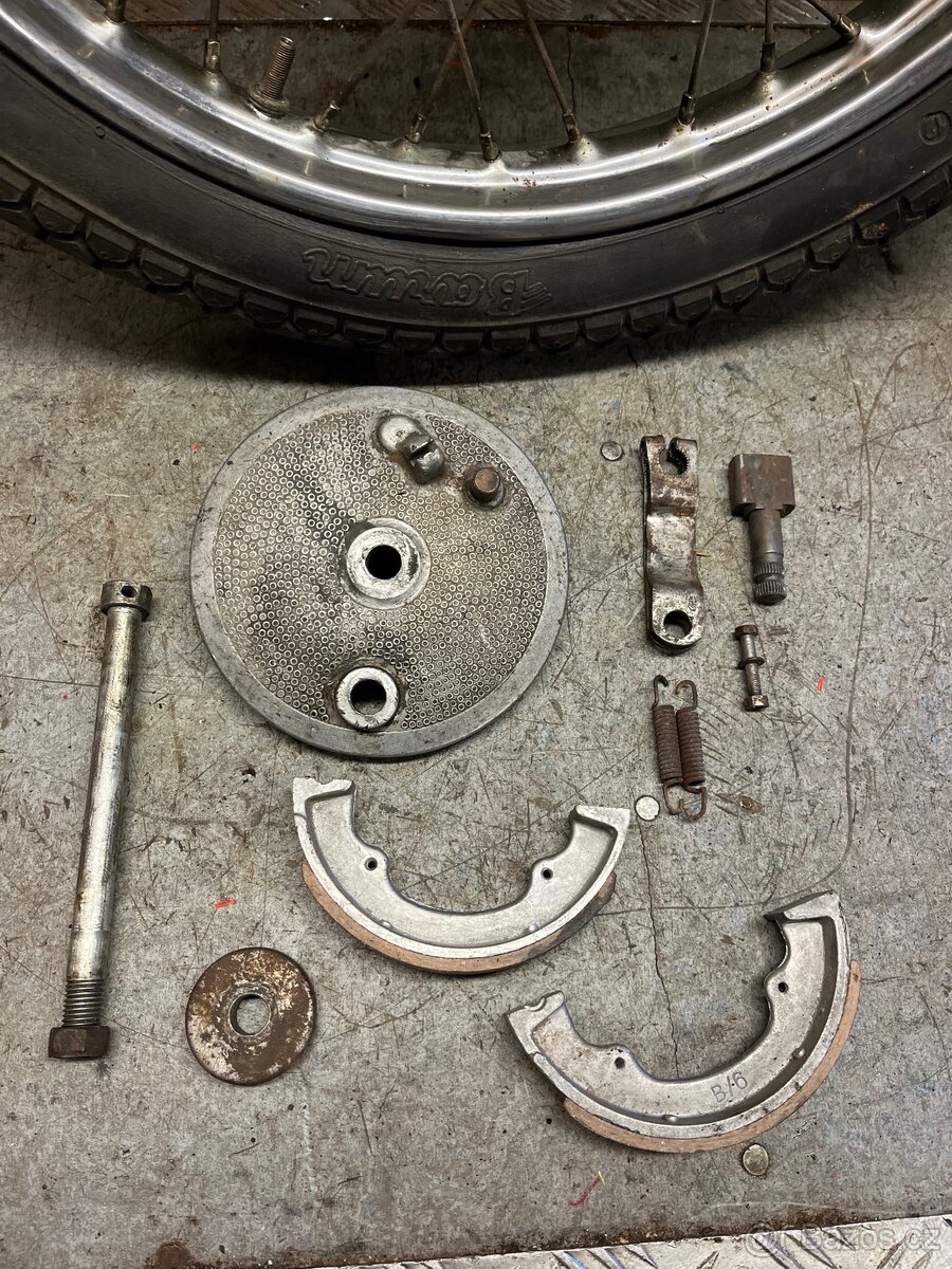 Kolo Jawa pionýr/mustang - 2