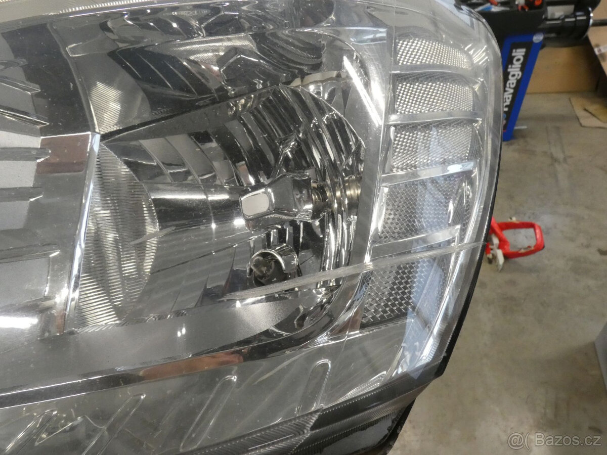 Fiat Freemont levé přední světlo originál - 2