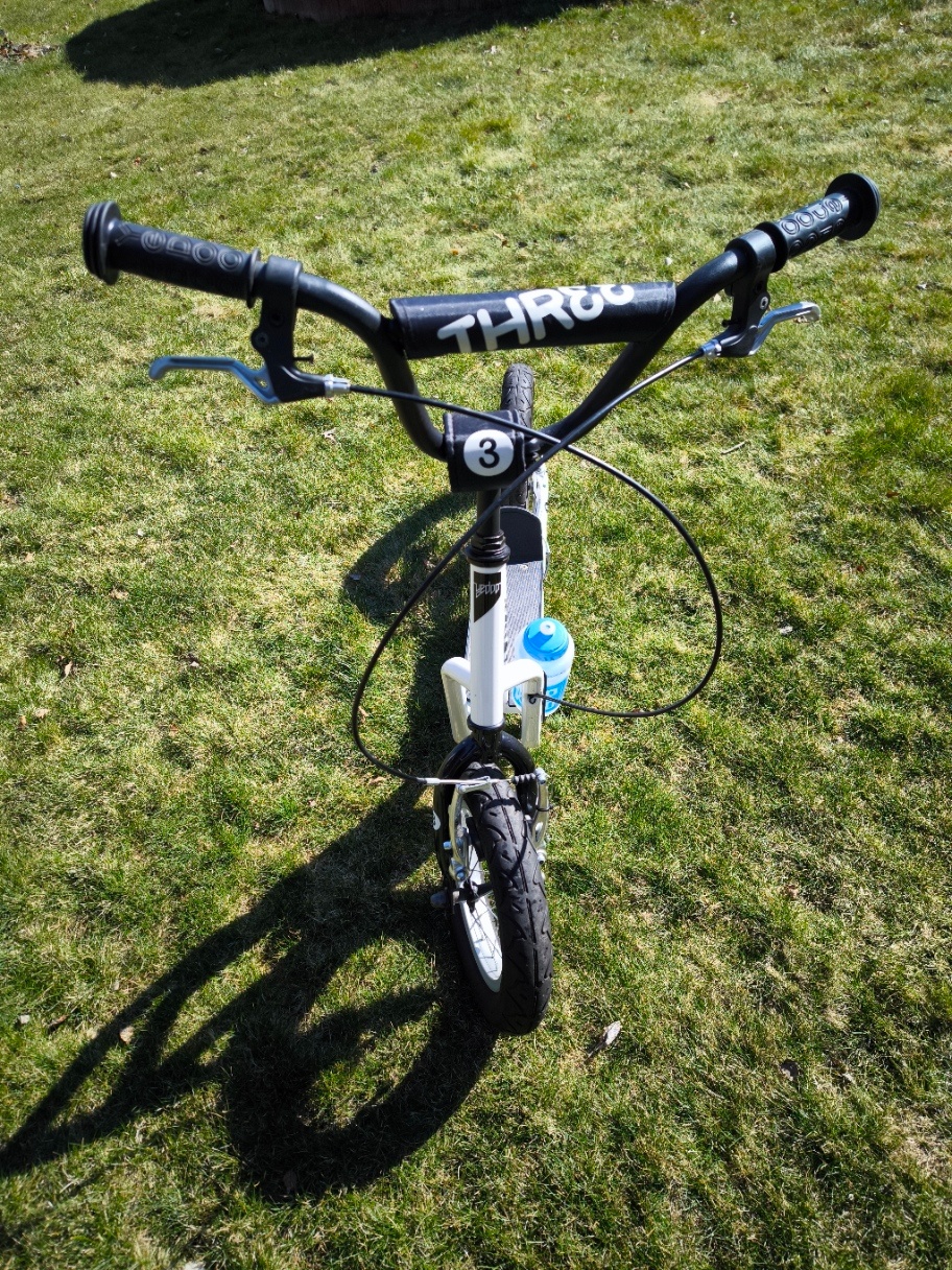 Koloběžka Yedoo Three - 2